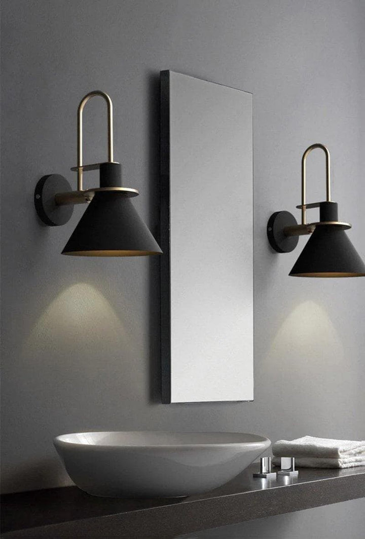 Metavaya Wall lamp Nordic Metal Sconce