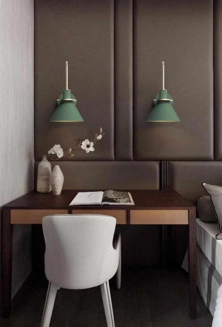 Metavaya Wall lamp Nordic Metal Sconce