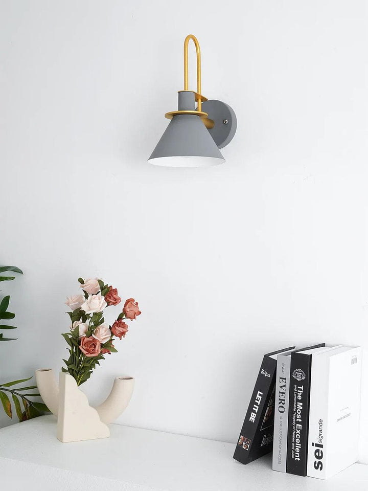 Metavaya Wall lamp Nordic Metal Sconce