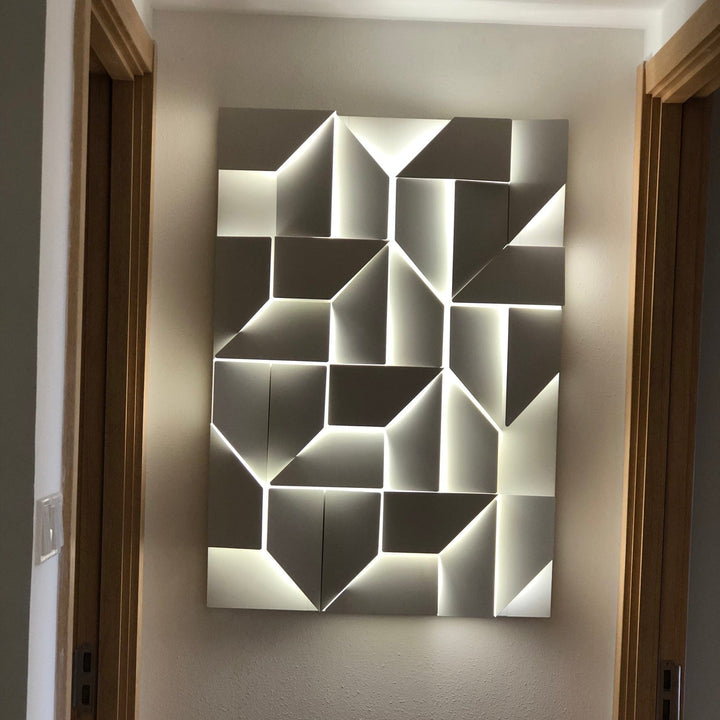 Metavaya Wall lamp Shadows Grand Sconce