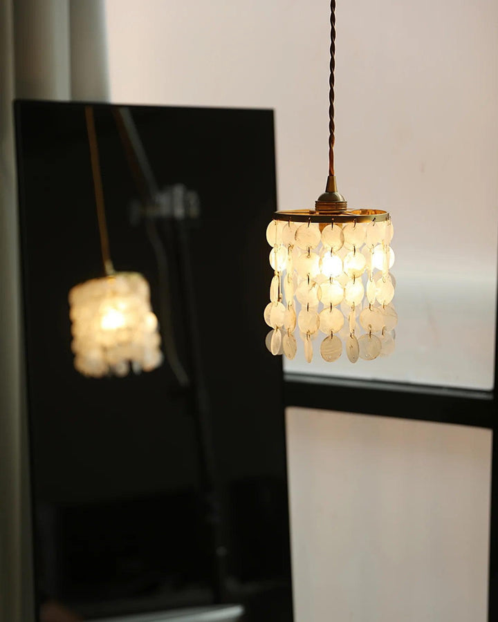 Linibid Light Shell Shell Pendant Lights & Fixtures for Sale – Metavaya